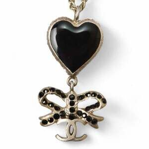 CHANEL Black Heart Necklace